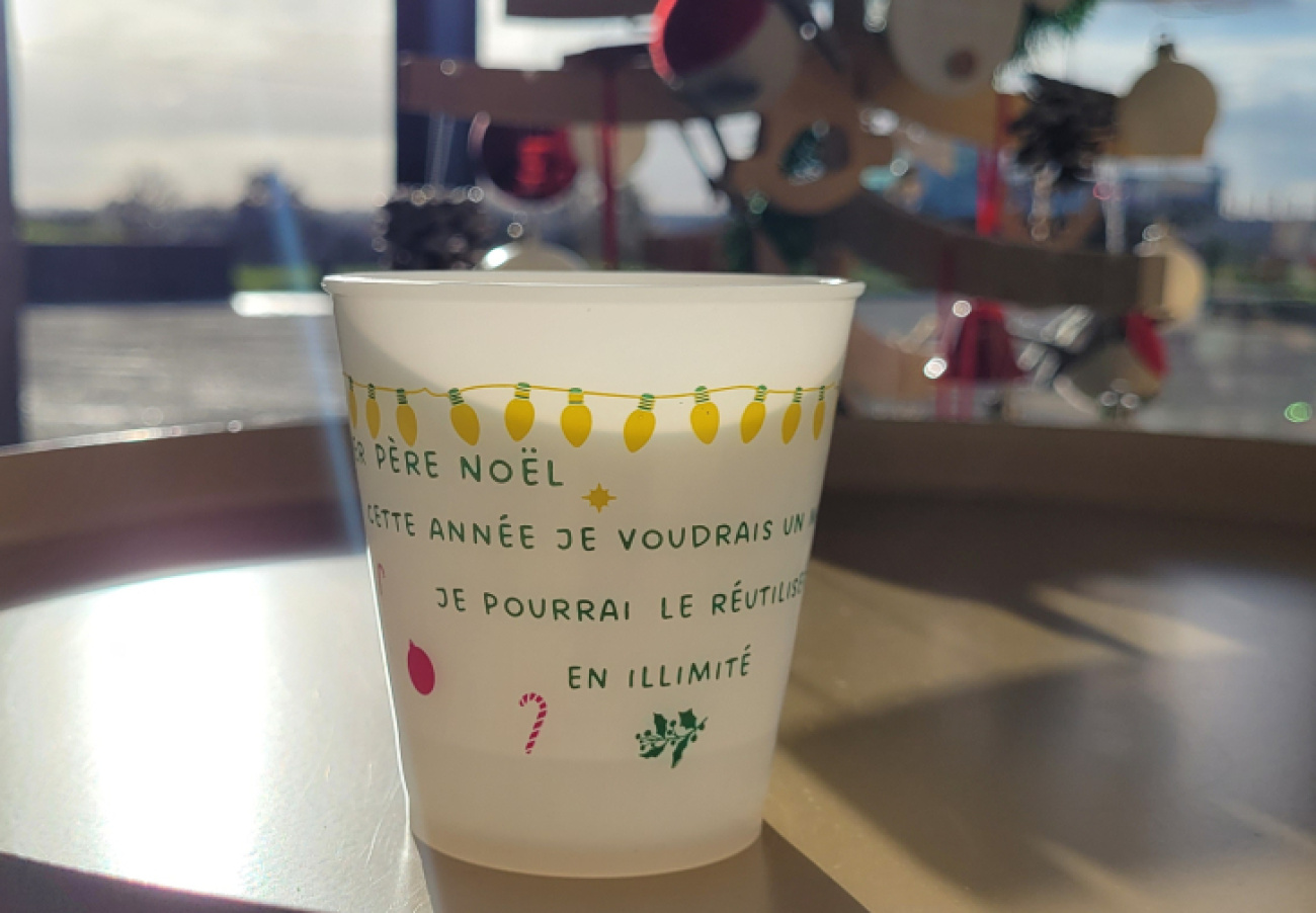 Des gobelets r&eacute;utilisables pour le caf&eacute; : MAYKf&eacute;
